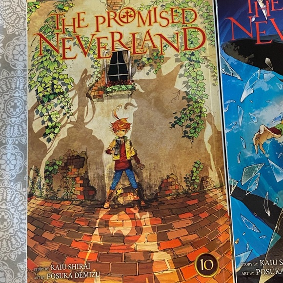 The promised Neverland series, volume 6-10 - Picture 5 of 5